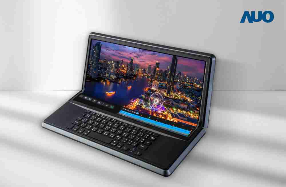 尊龙z614.6吋Micro LED折迭显示屏幕，，，搭配半径4mm的弯折绞炼，，，以及高画素、、、、高亮度、、、、高对比度的显示技术特点，，，，即便在大视角下仍保有绝佳色相与亮度